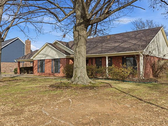 3rd image of 28 Sunset Loop