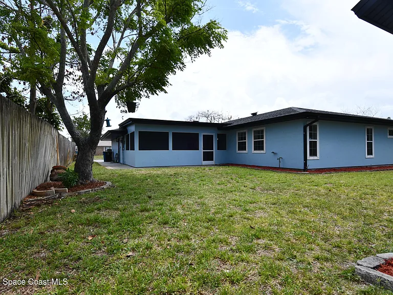 2185 Acacia St NE — Photo 34