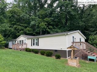 1980 Mountain Dale Rd, Vilas, NC 28692