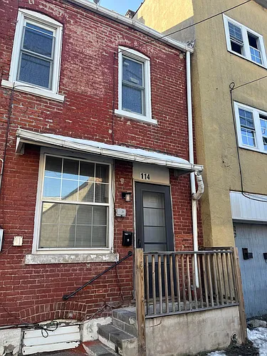 114 N Ferguson St Photo 1