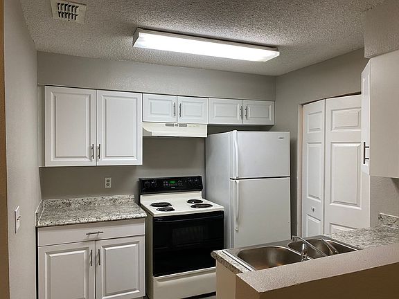 2nd image of 1051 S Hiawassee Rd #2642A2787