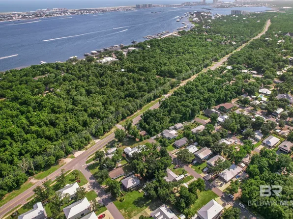 28916 Sampson Ave #7, Orange Beach, AL 36561
