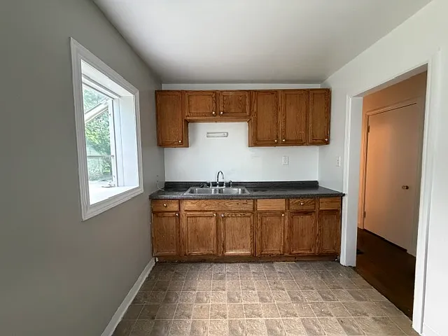 1306 N. Kaley St - 1 — Photo 4