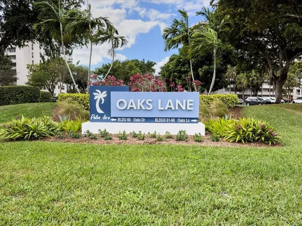 545 Oaks Lane #403, Pompano Beach, FL 33069