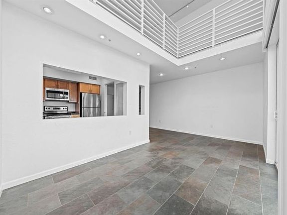 4th image of 1490 SE 15th St APT 104