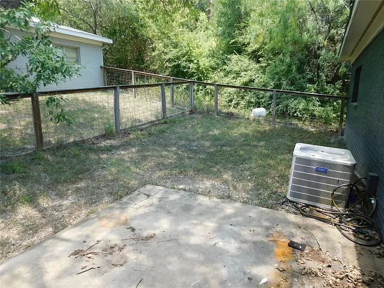 3308 Hycreek Dr #A — Photo 12