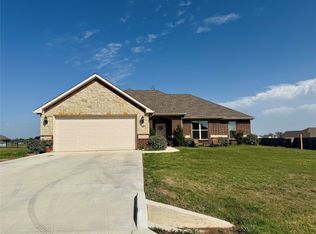 181 Walnut St, Paradise, TX 76073