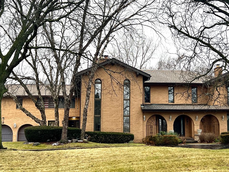 1st image of 5 Kingston Dr