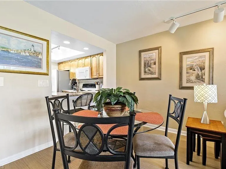 8445 Charter Club Cir #3 — Photo 2