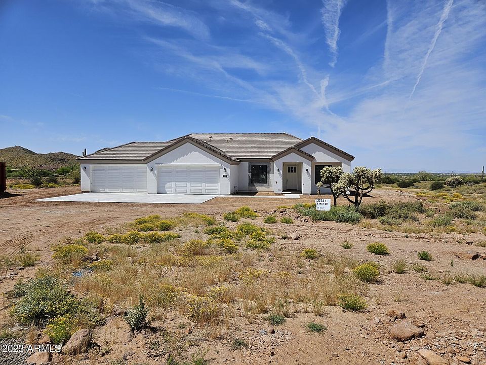 2724 S Baker Dr, Apache Junction, AZ 85119 Zillow