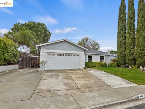 976 Jensen Cir, Pittsburg, CA 94565