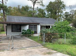 7909 Snowden St, Houston, TX 77028