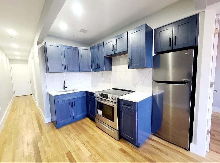 1st image of 2780 Claflin Ave #2A