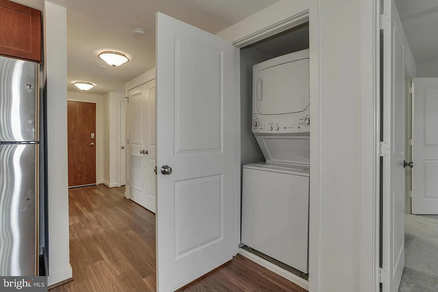 2 bed, 928 sqft, $2,950 — Photo 4