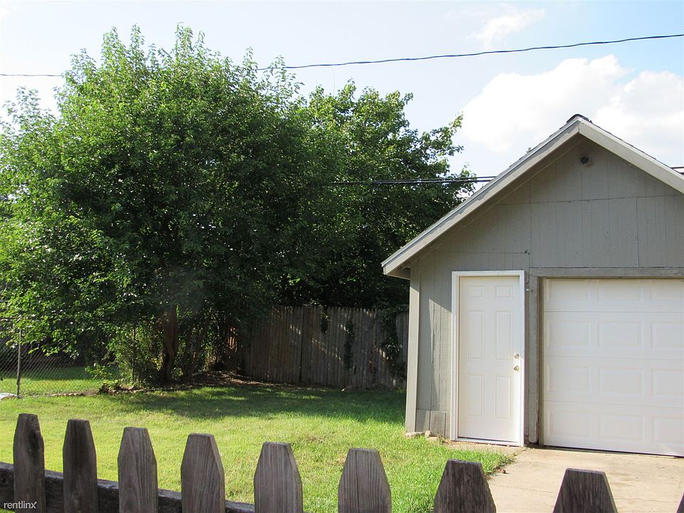 302 E McDevitt Ave, Jackson, MI 49203 Zillow