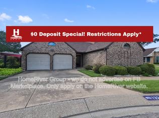 1321 Autumn Chase Sq, Bedford, TX 76022