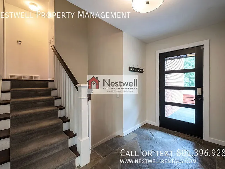 659 W Halifax Ct — Photo 10