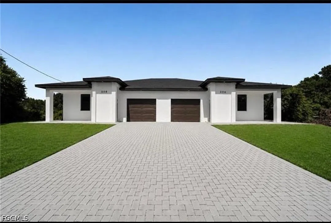 3 bed, 2.0 bath, 1199 sqft, $1,800 — Photo 1