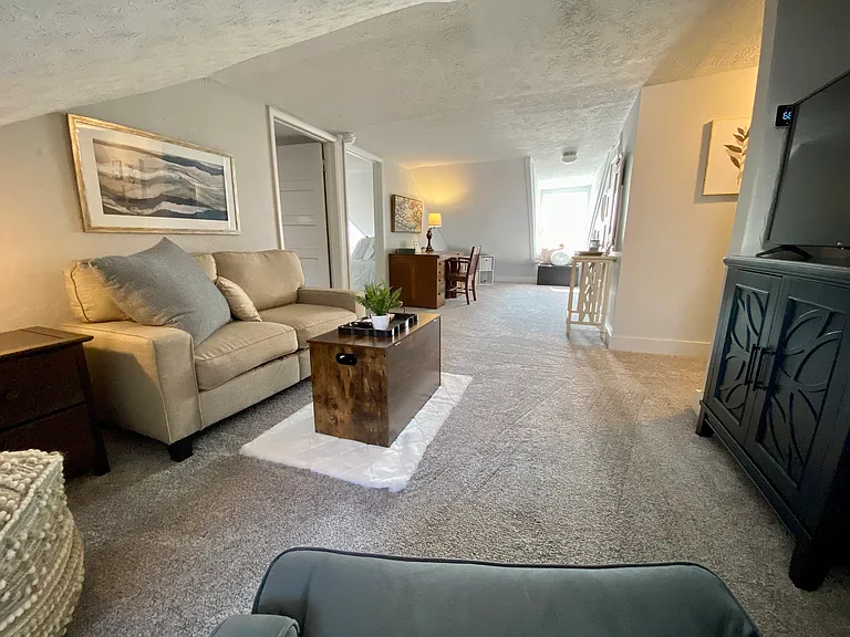227 Market St #B — Photo 11