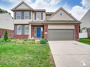 13798 Cameron Ave, Southgate, MI 48195