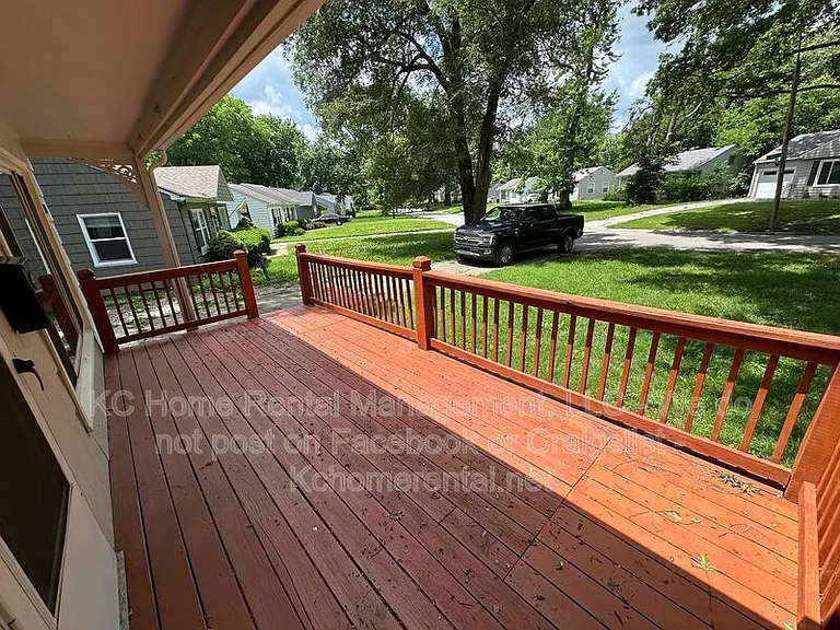 8419 Pennsylvania Ave — Photo 5