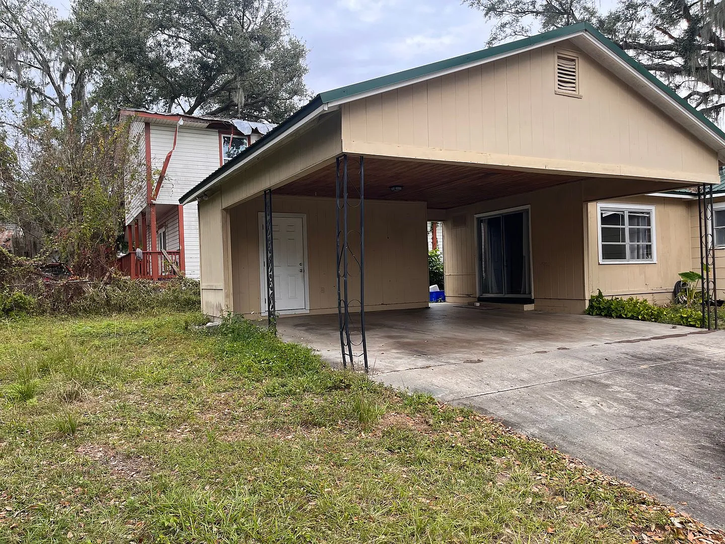1101 N. Burton Street- 2 Bed, 1 Bath Home for Rent — Photo 3