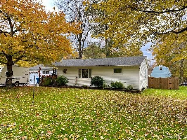 1st image of 6923 Putnam Dr