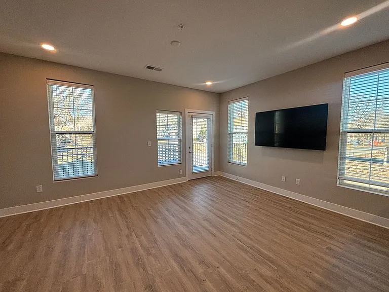 5808 Nall Ave — Photo 65