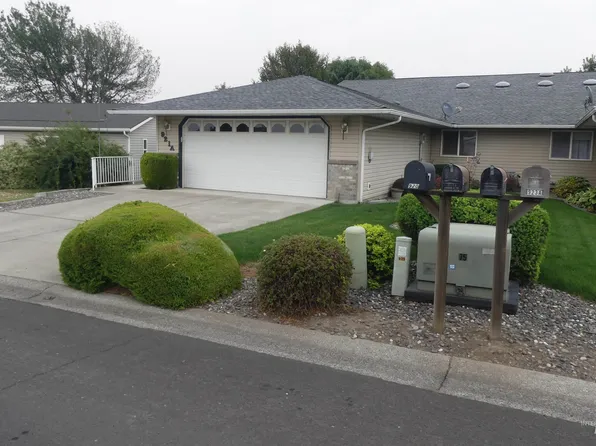 921 Hawthorne St #A, Lewiston, ID 83501