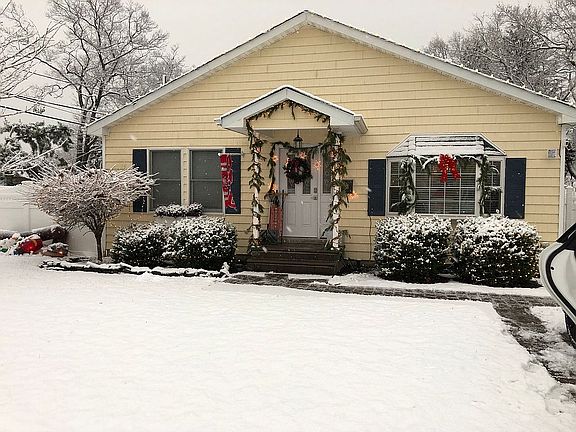 4th image of 88 Hemlock St