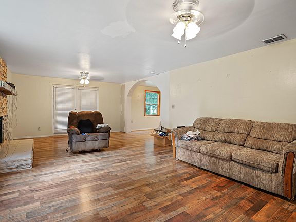 3rd image of 7172 Ursula Ave