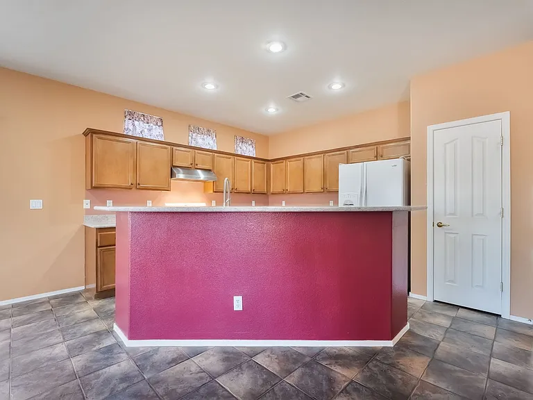 3586 Driving Range St — Photo 17