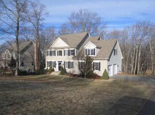 11 Hemlock Trl, Ellington, CT 06029