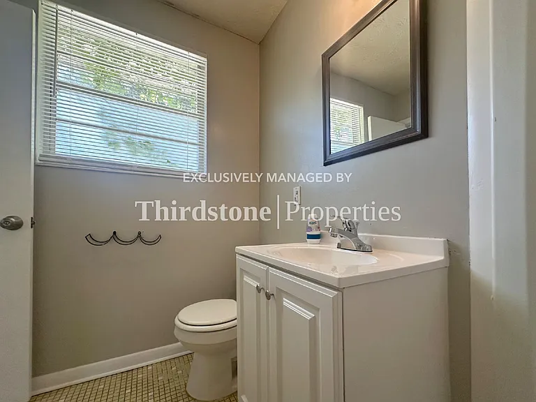 7334 Linda Dr — Photo 12