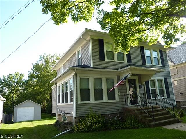 1st image of 228 W Washington St