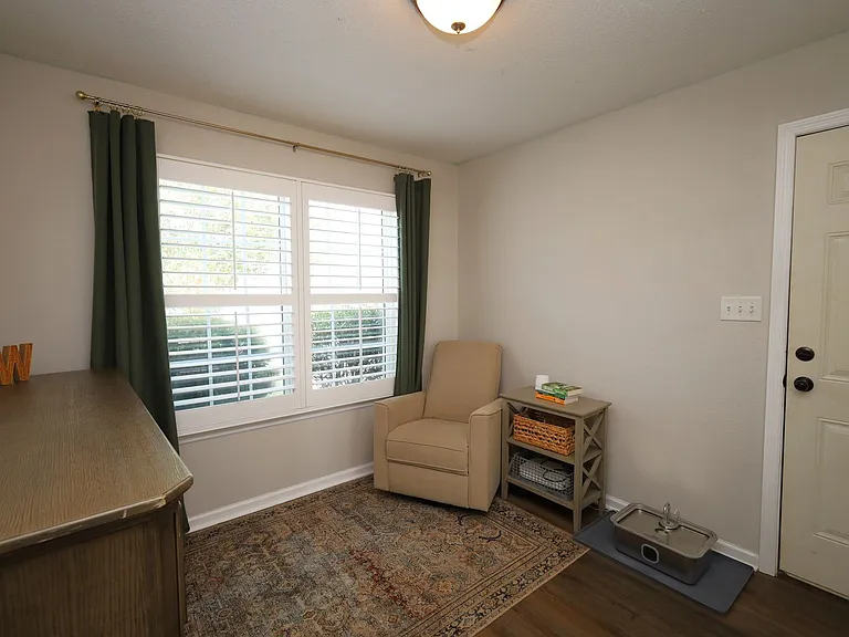 112 Mill Pond Pl — Photo 11