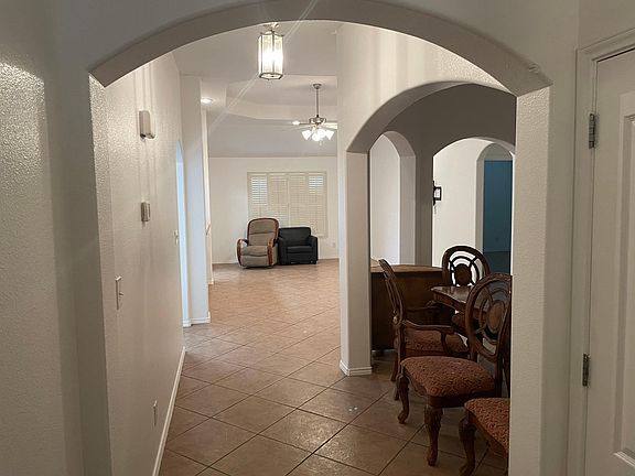 4th image of 2108 N 51st Cir