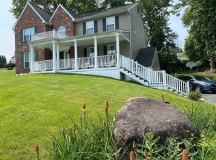 4221 Tara Cir, Upper Chichester, PA 19061