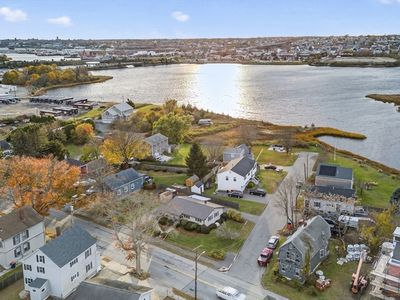 100 Sycamore St, Fairhaven, MA, 02719