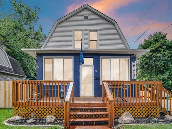 424 Glenwood St, La Porte, IN 46350