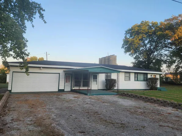 107 S Park St, Oaktown, IN 47561