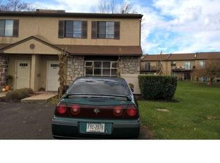 2001 Jason Dr, Huntingdon Valley, PA 19006