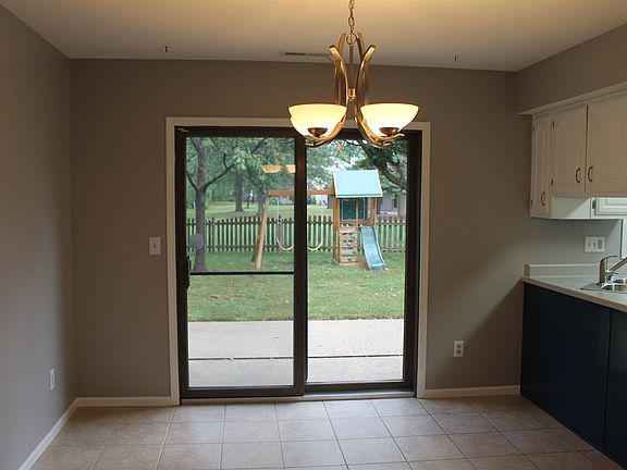 5th image of 9334 Indian Reserve Trl