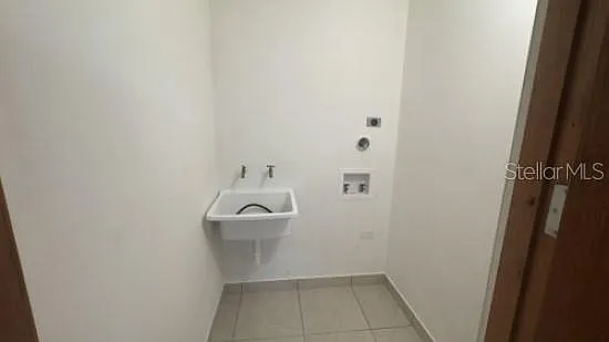 15 T — Photo 11
