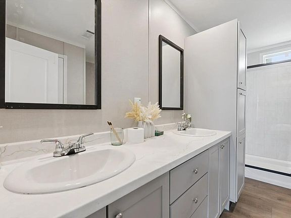 5th image of 243 County Road 3662 Rd