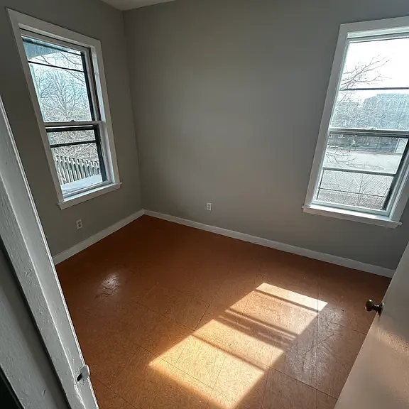 252 Magnolia St #2 — Photo 4