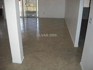 4th image of 5123 Rocky Bluff St
