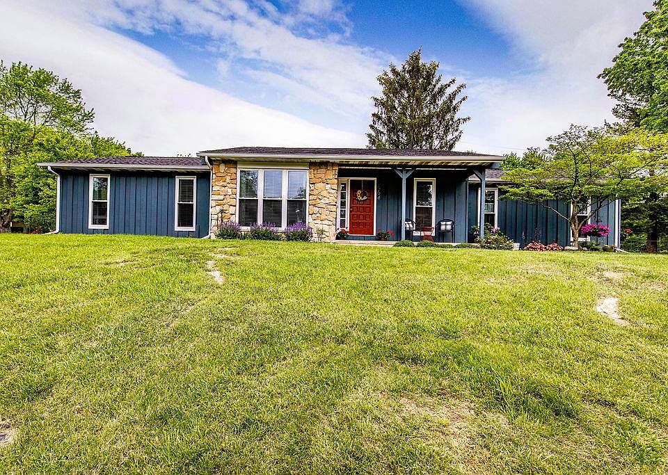1st image of 3664 Dawn Dr
