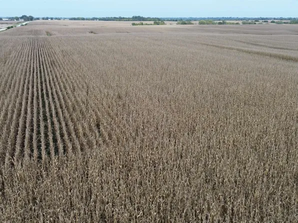 160A 450th St, Chariton, IA 50049