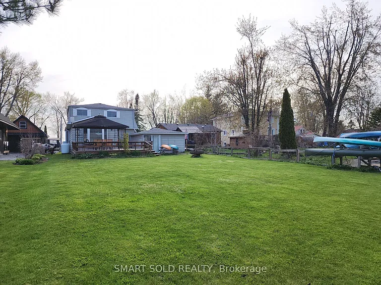 75 Lake Ave — Photo 2